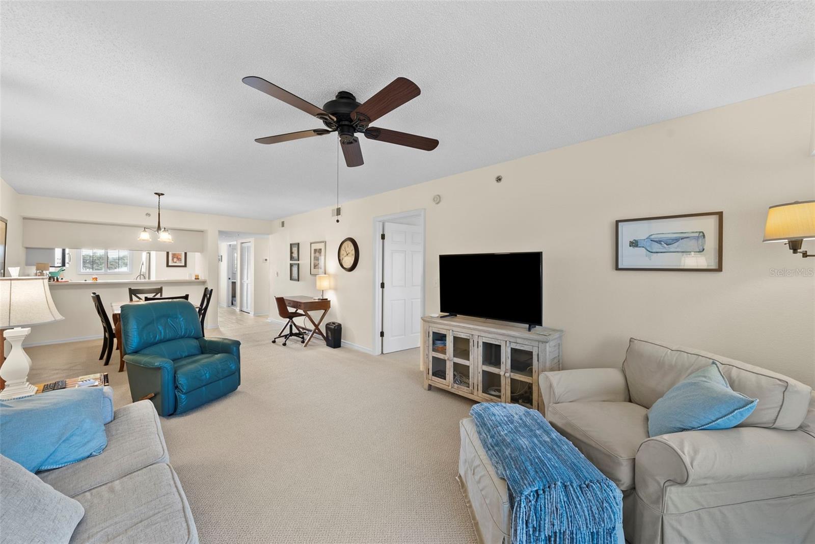 HARBOR GREENS AT YACHT CLUB ESTATES - Residential