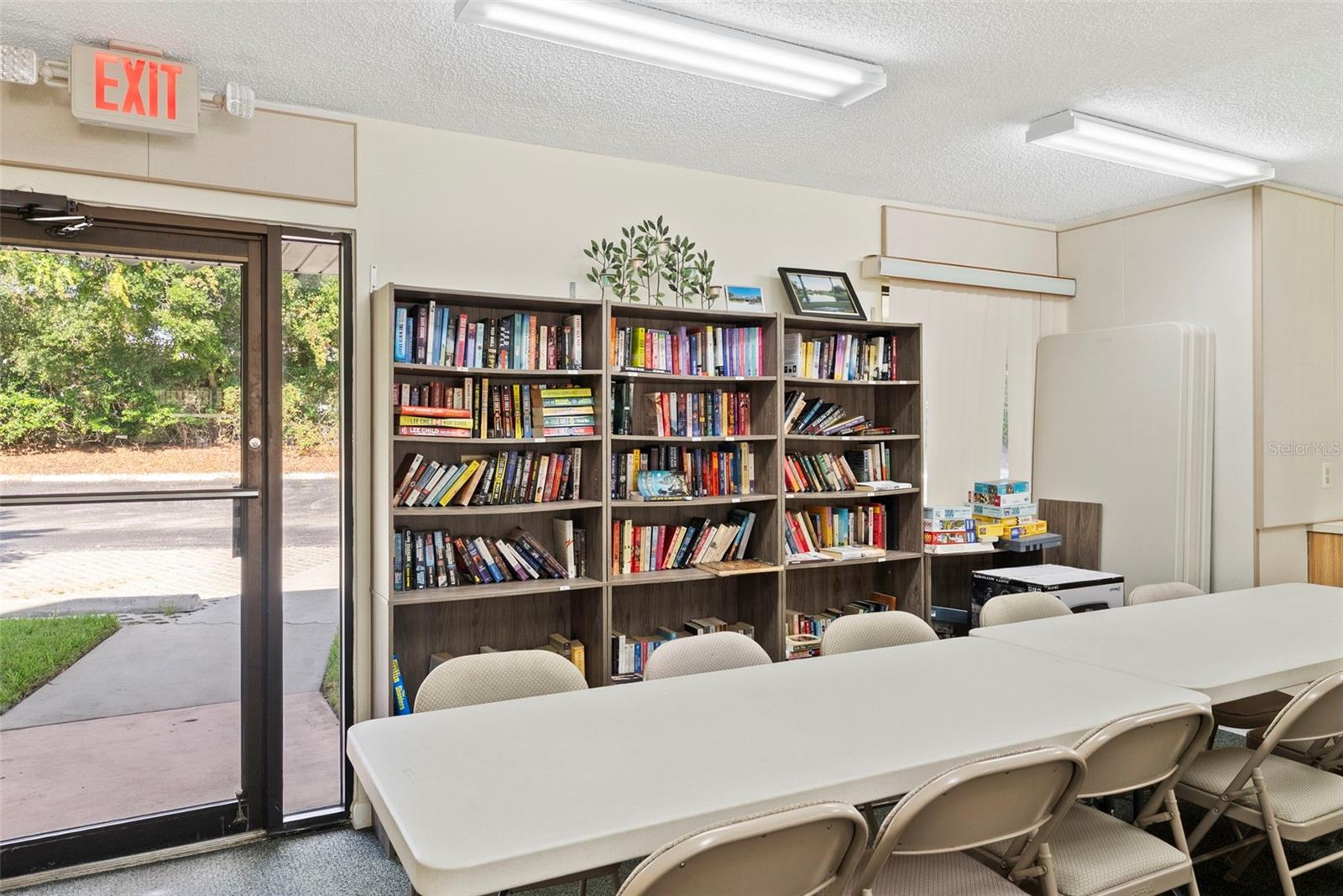 HARBOR GREENS AT YACHT CLUB ESTATES - Residential