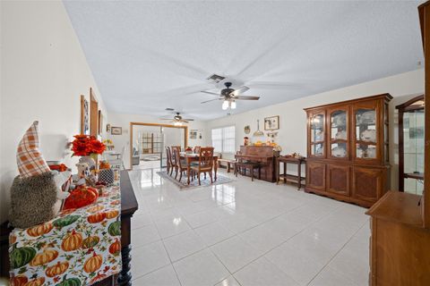 A home in FRUITLAND PARK