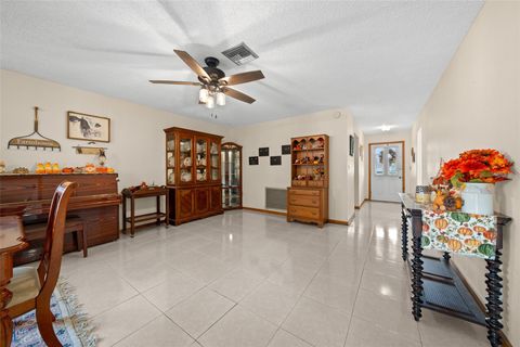 A home in FRUITLAND PARK