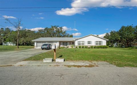 A home in FRUITLAND PARK