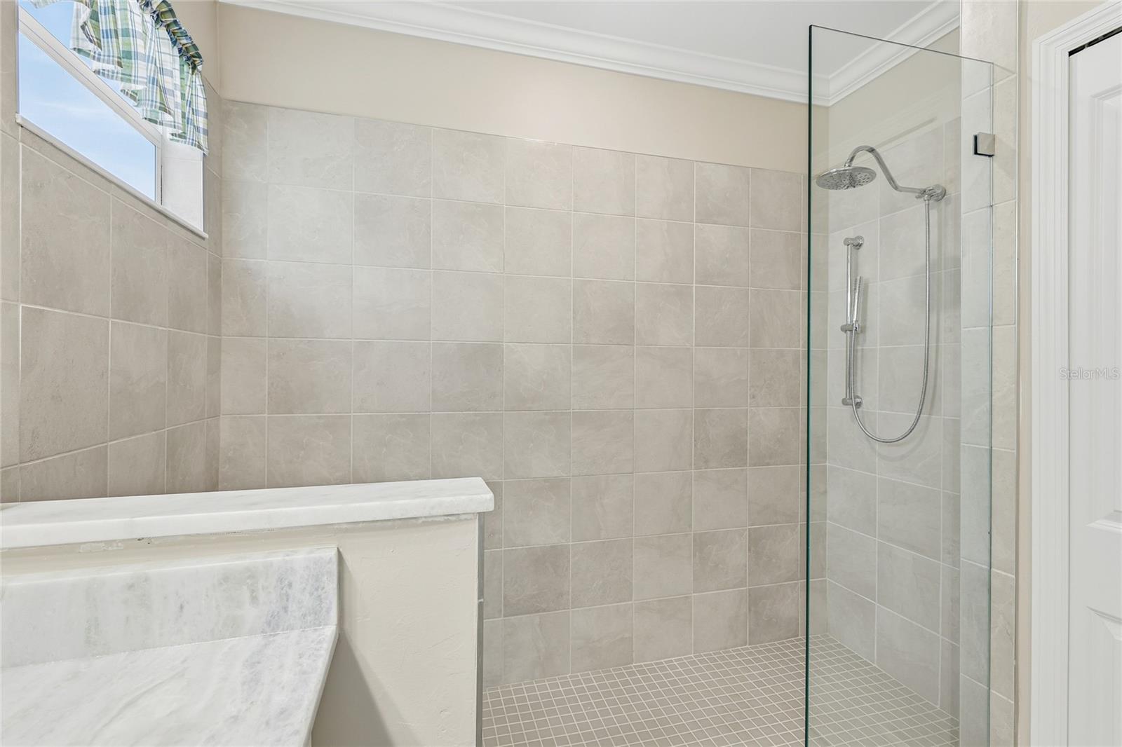 ANTIGUA AT WELLEN PARK - Residential