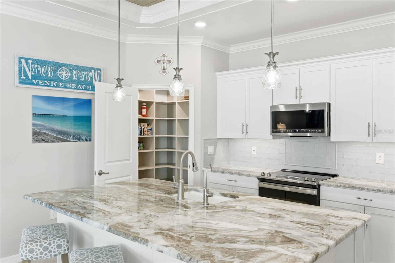 ANTIGUA AT WELLEN PARK - Residential