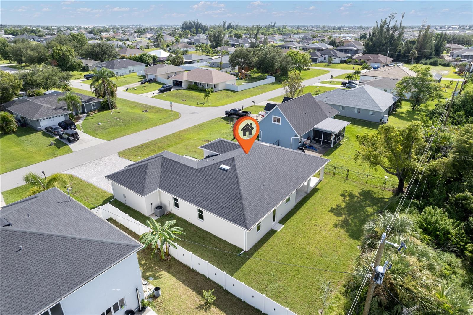 CAPE CORAL - Residential