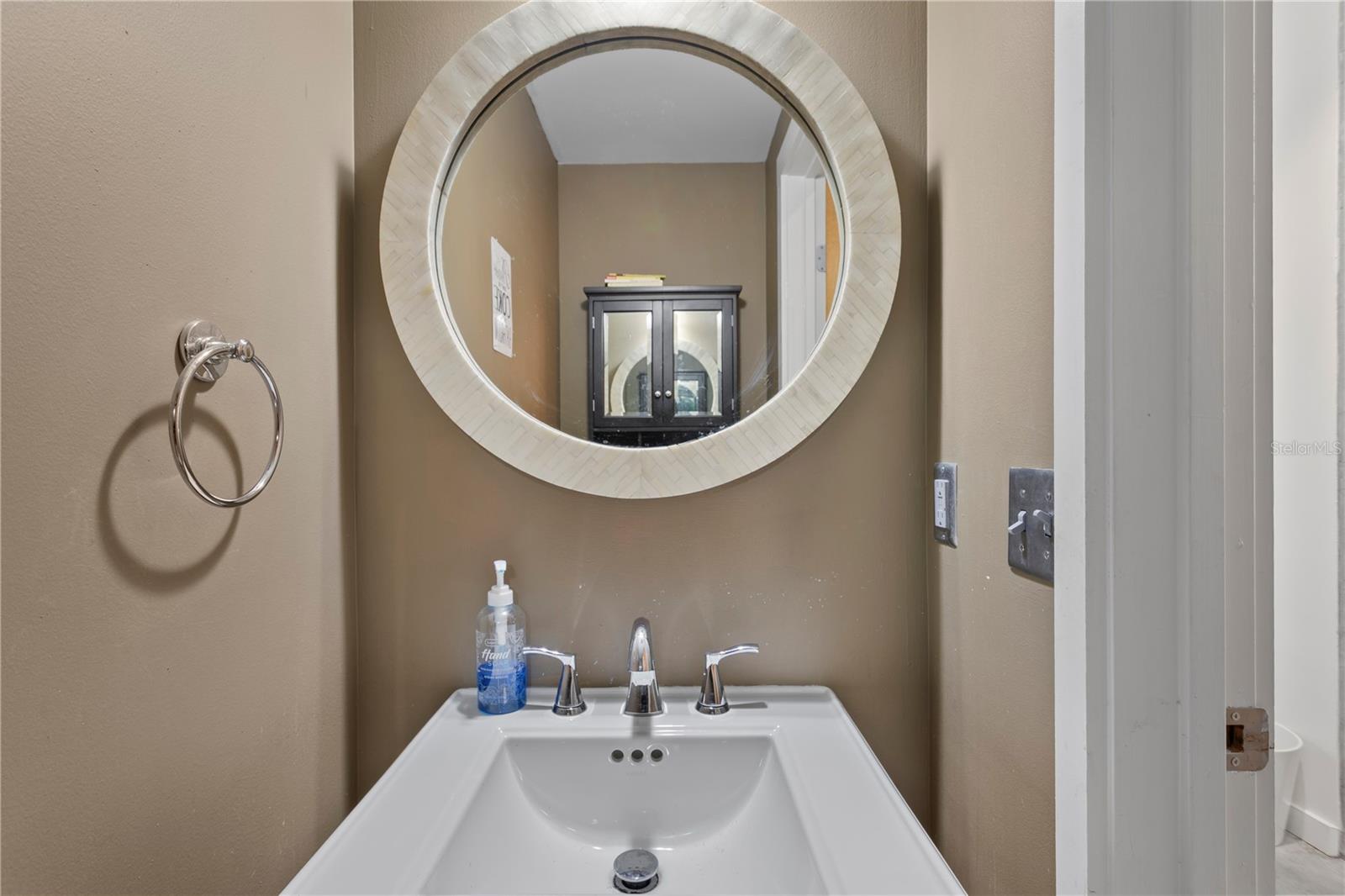 THE MERIDIAN - Residential Lease