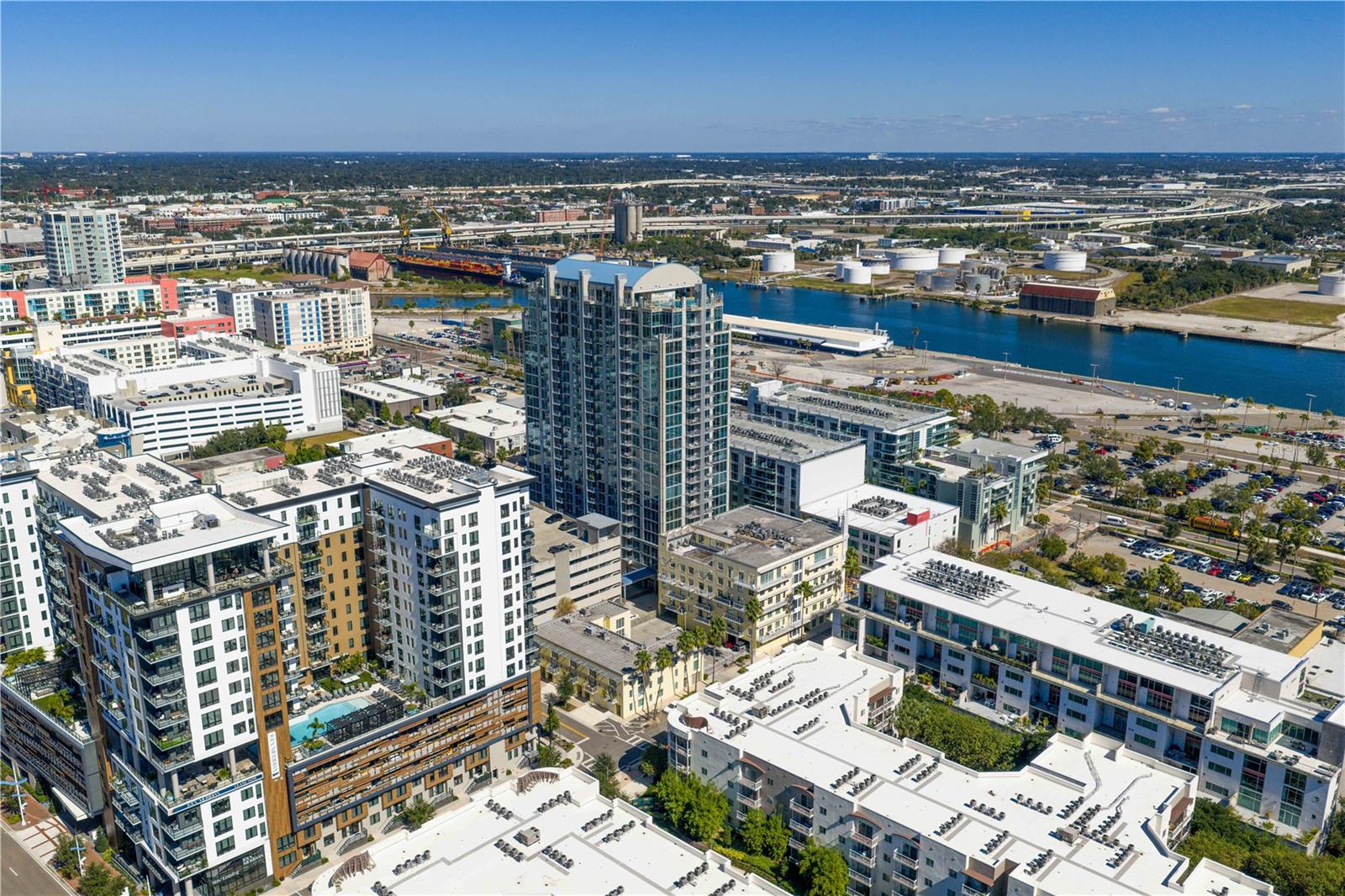 THE MERIDIAN - Residential Lease