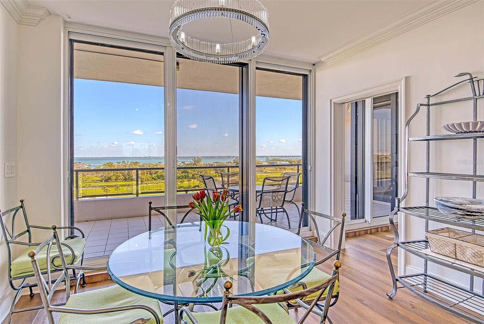 SANCTUARY III - Residential