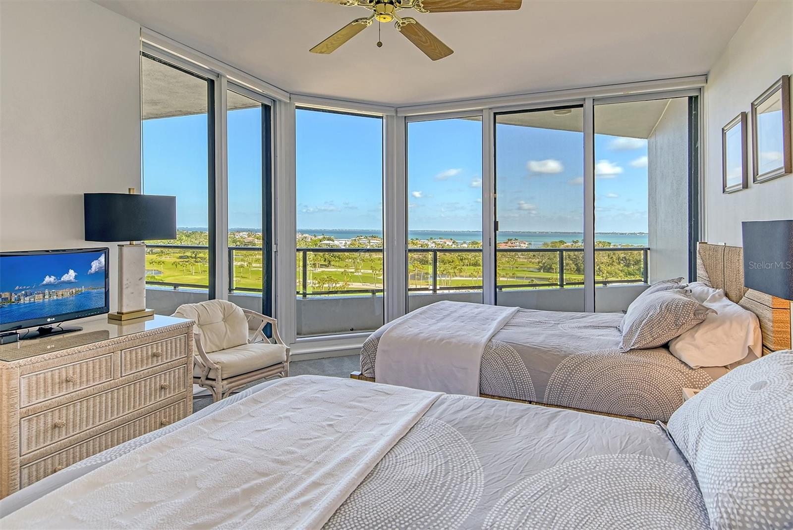 SANCTUARY III - Residential