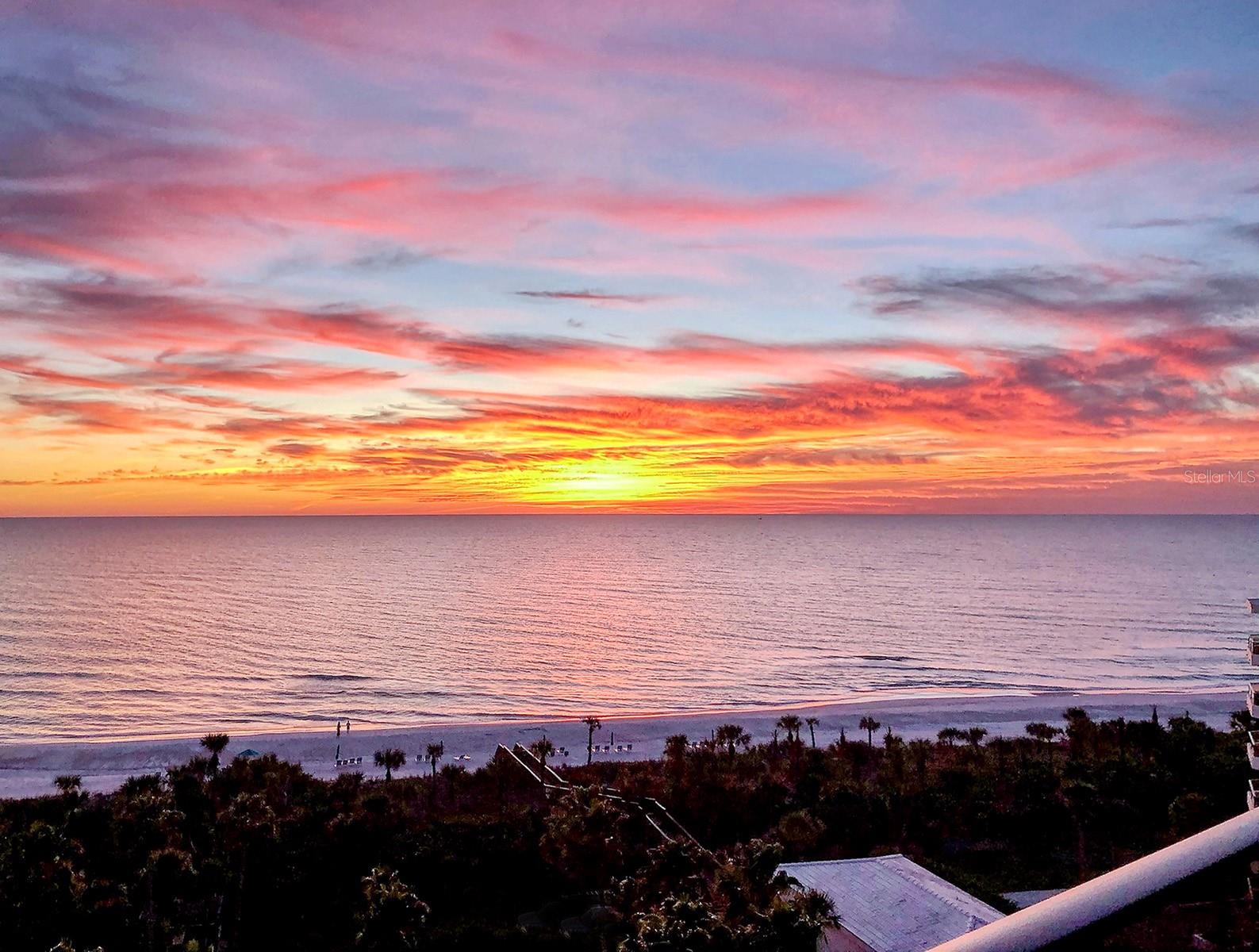 SANCTUARY III - Residential