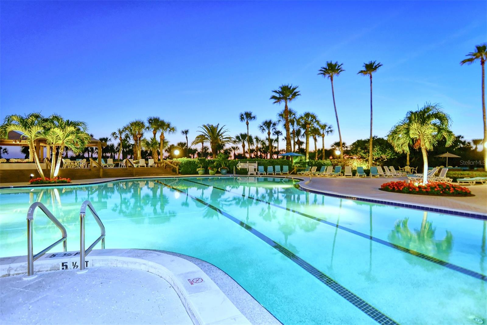 SANCTUARY III - Residential