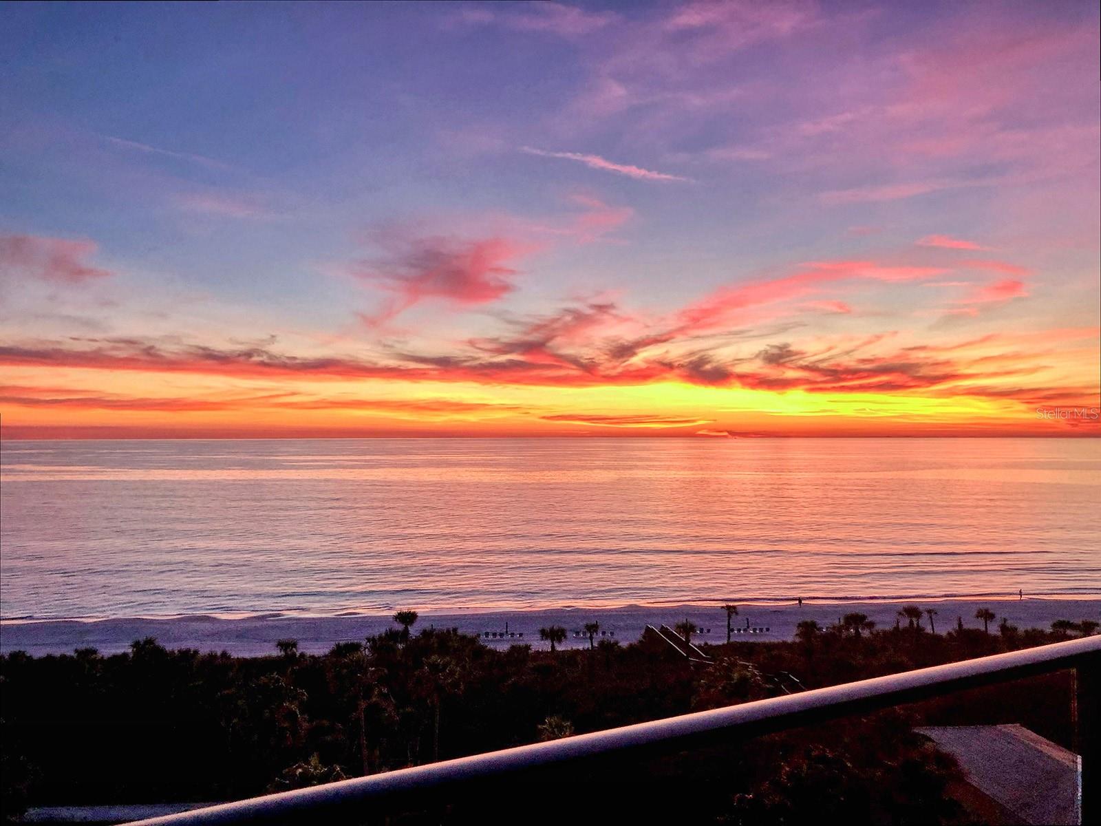 SANCTUARY III - Residential