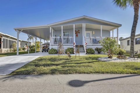 A home in PORT CHARLOTTE