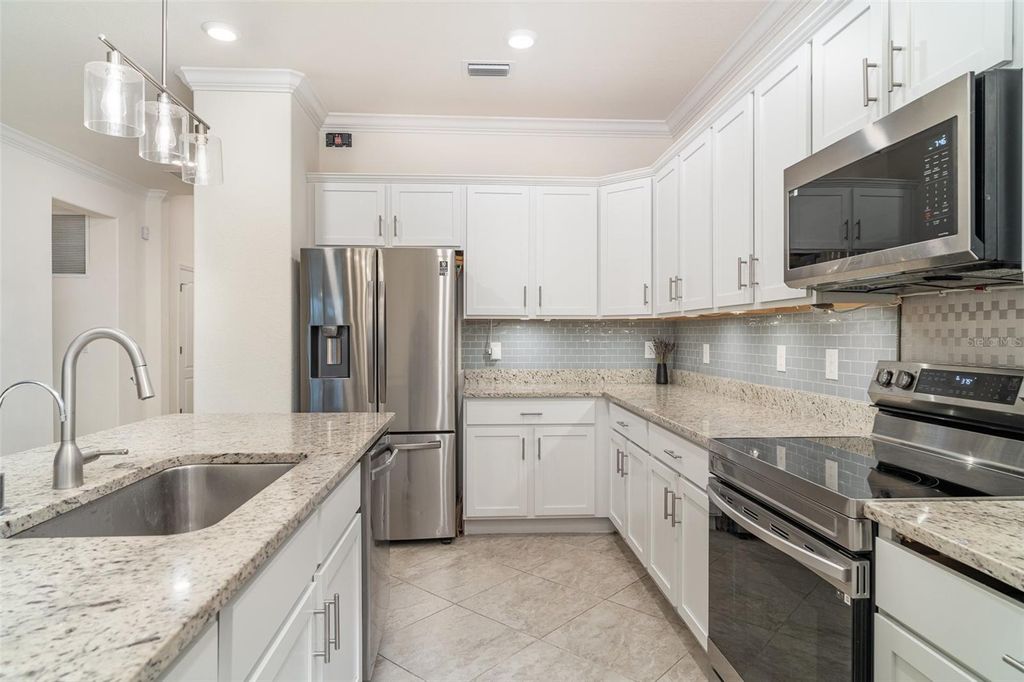 Photo of 20828 Cattail Boulevard, Venice, FL 34292 (MLS # TB8398943)