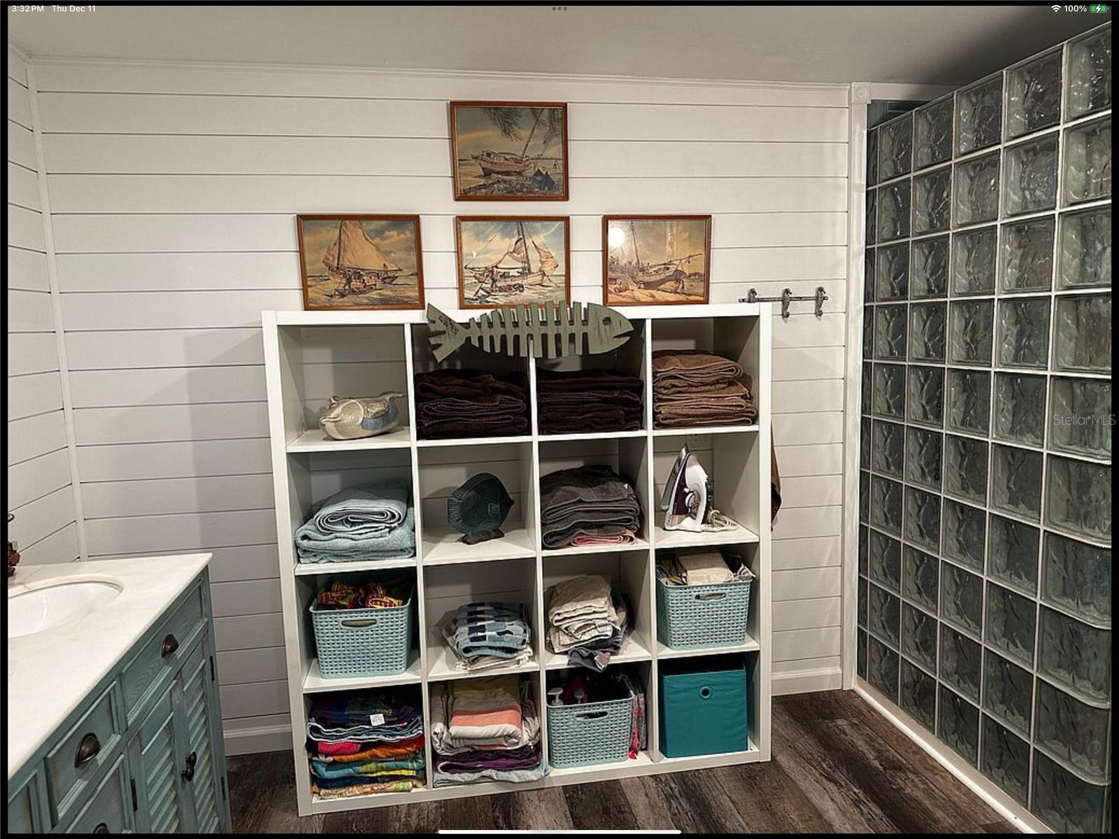 RIDGEWOOD OAKS PH II & III - Residential