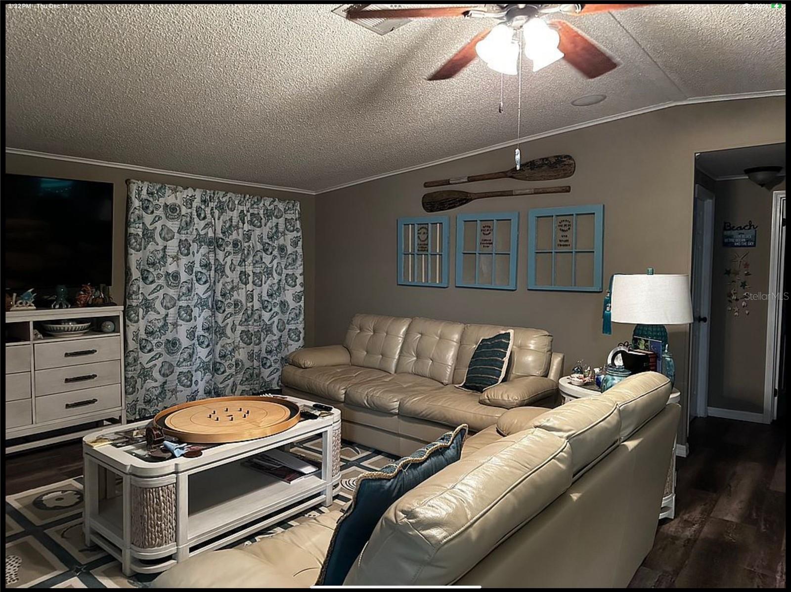 RIDGEWOOD OAKS PH II & III - Residential