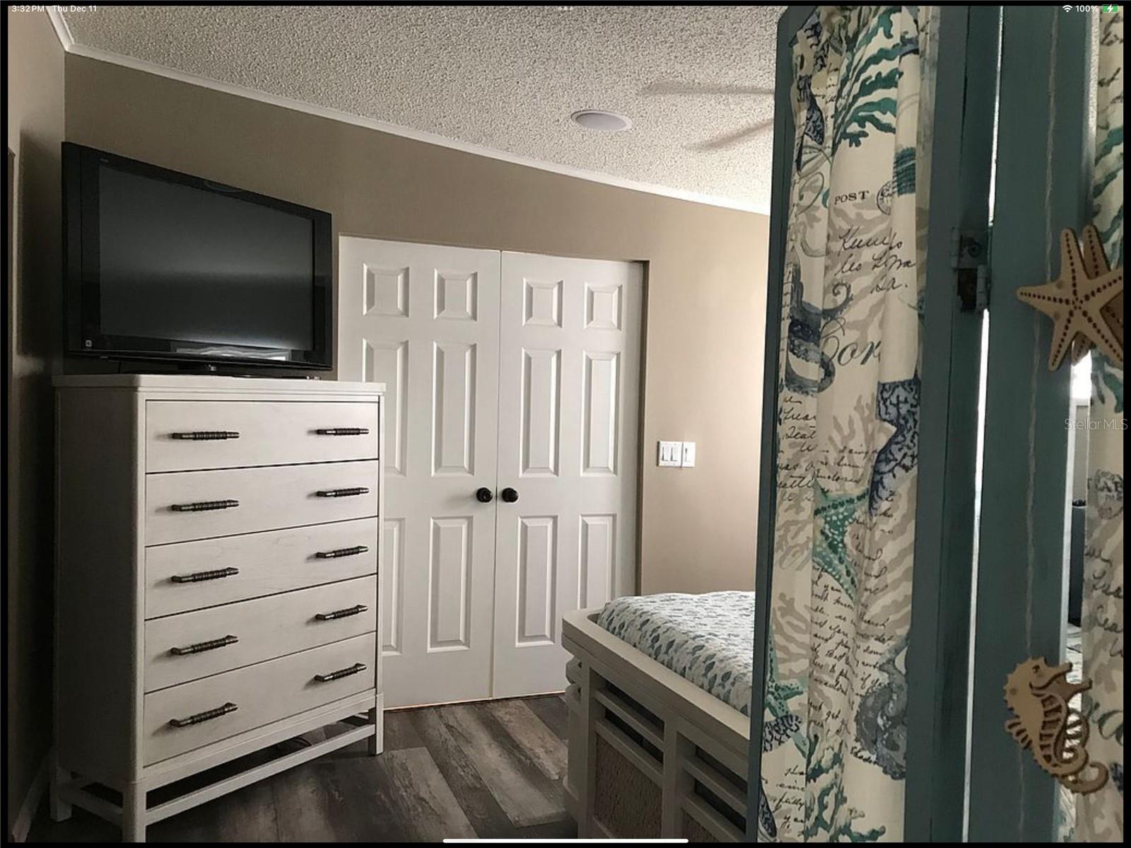 RIDGEWOOD OAKS PH II & III - Residential