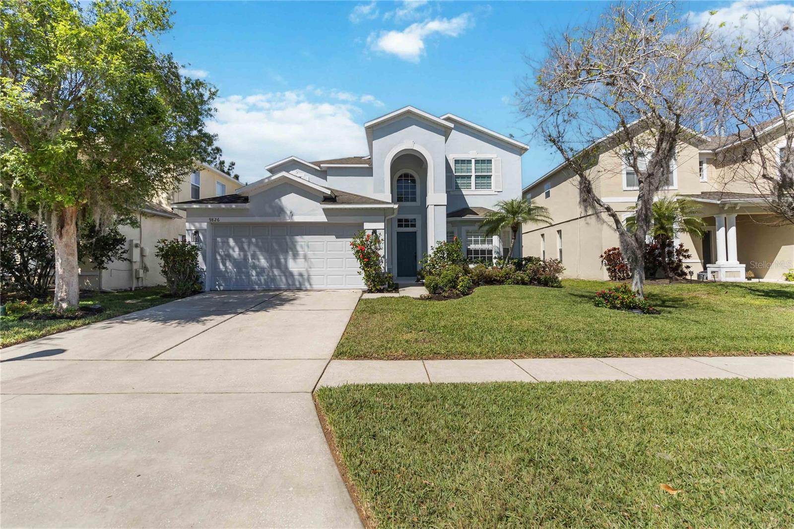 9826 HERON POINTE DRIVE
