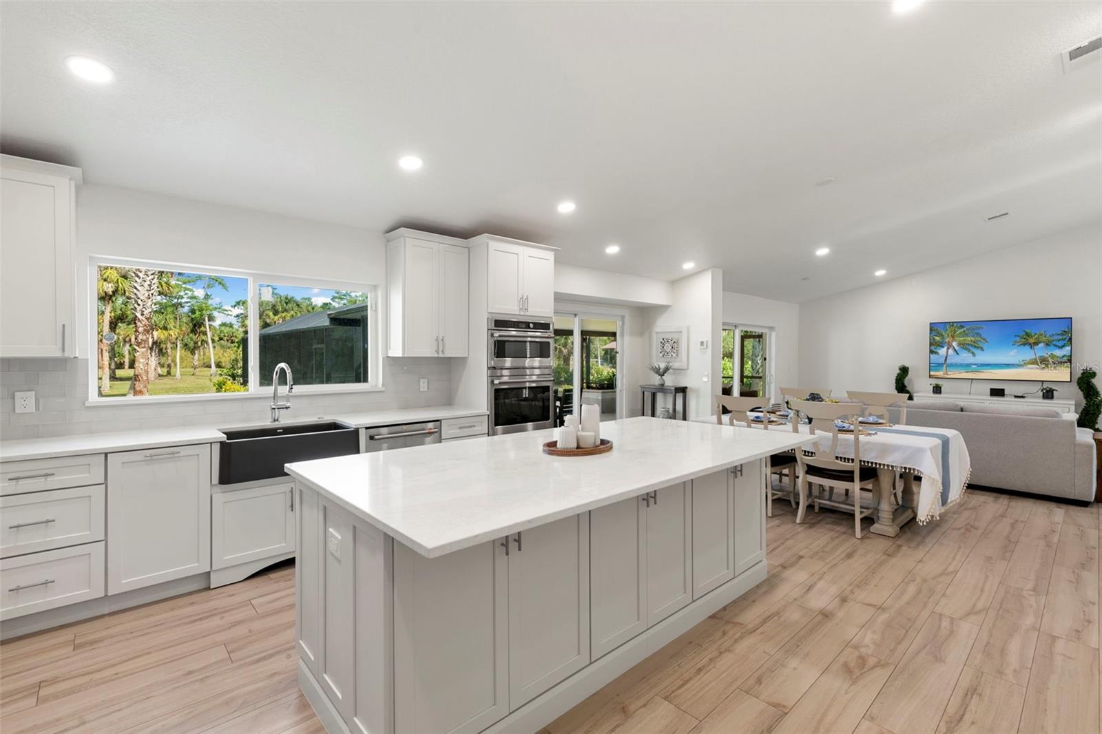 GOLDEN GATE ESTATE UNIT 194 - Residential