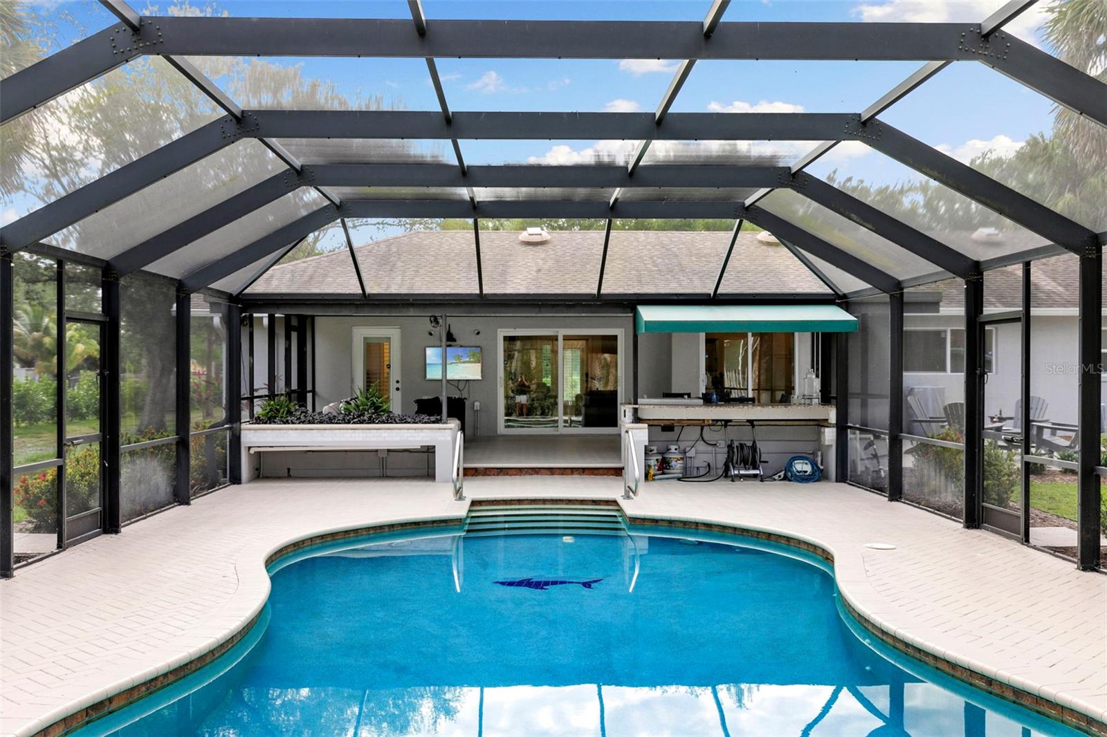 GOLDEN GATE ESTATE UNIT 194 - Residential