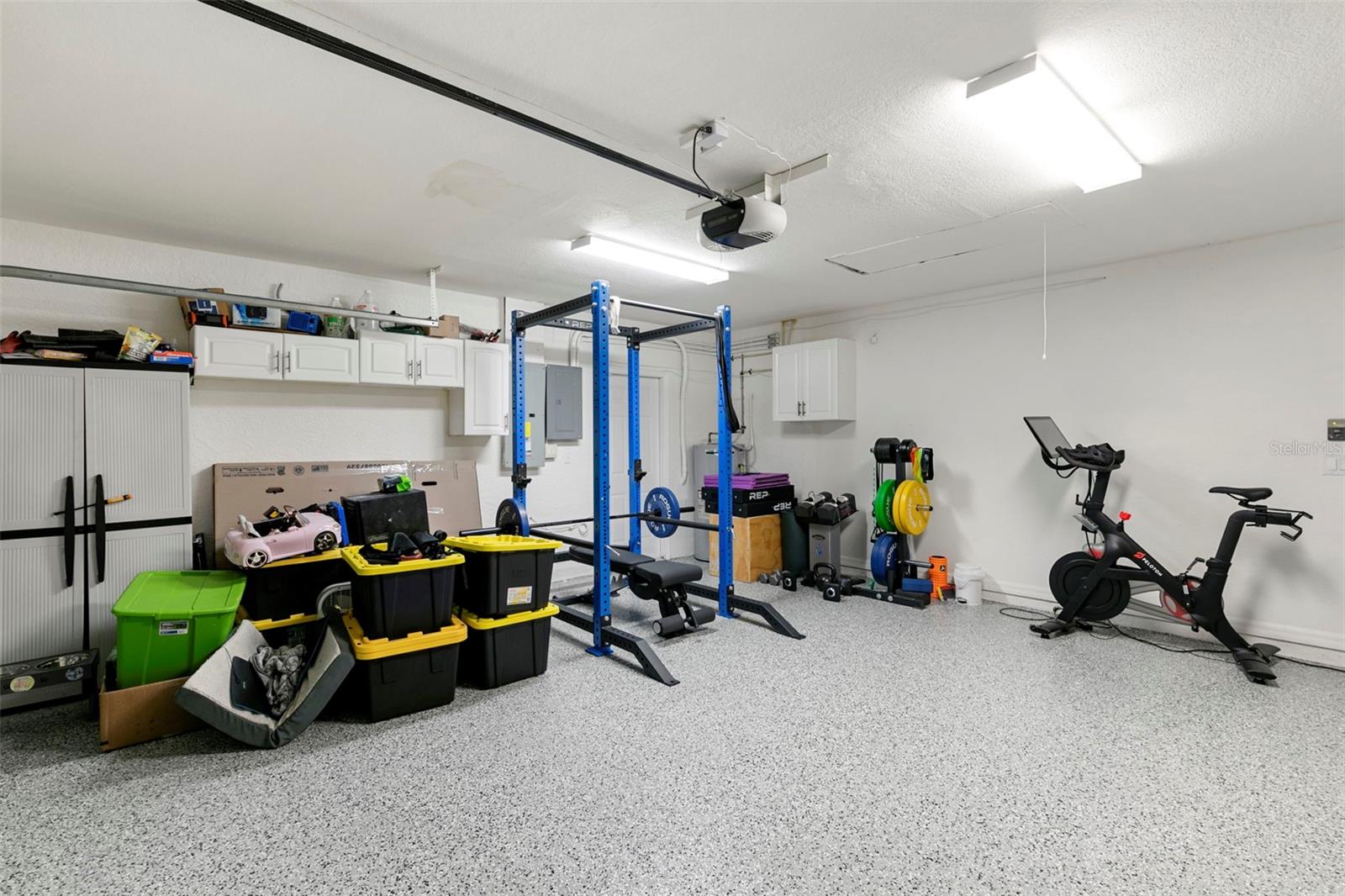 GOLDEN GATE ESTATE UNIT 194 - Residential