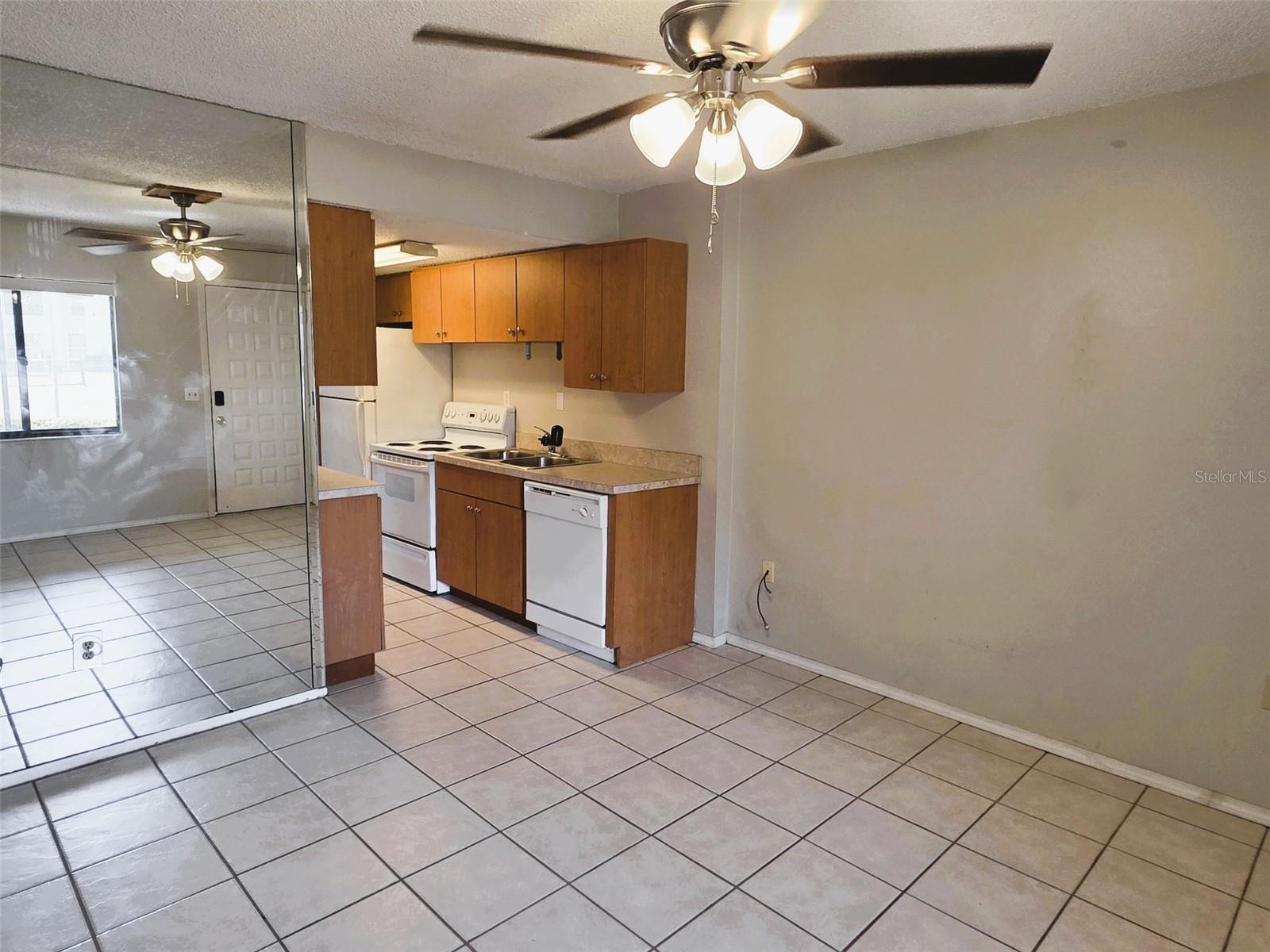 PARADISE LAKES CONDO - Residential