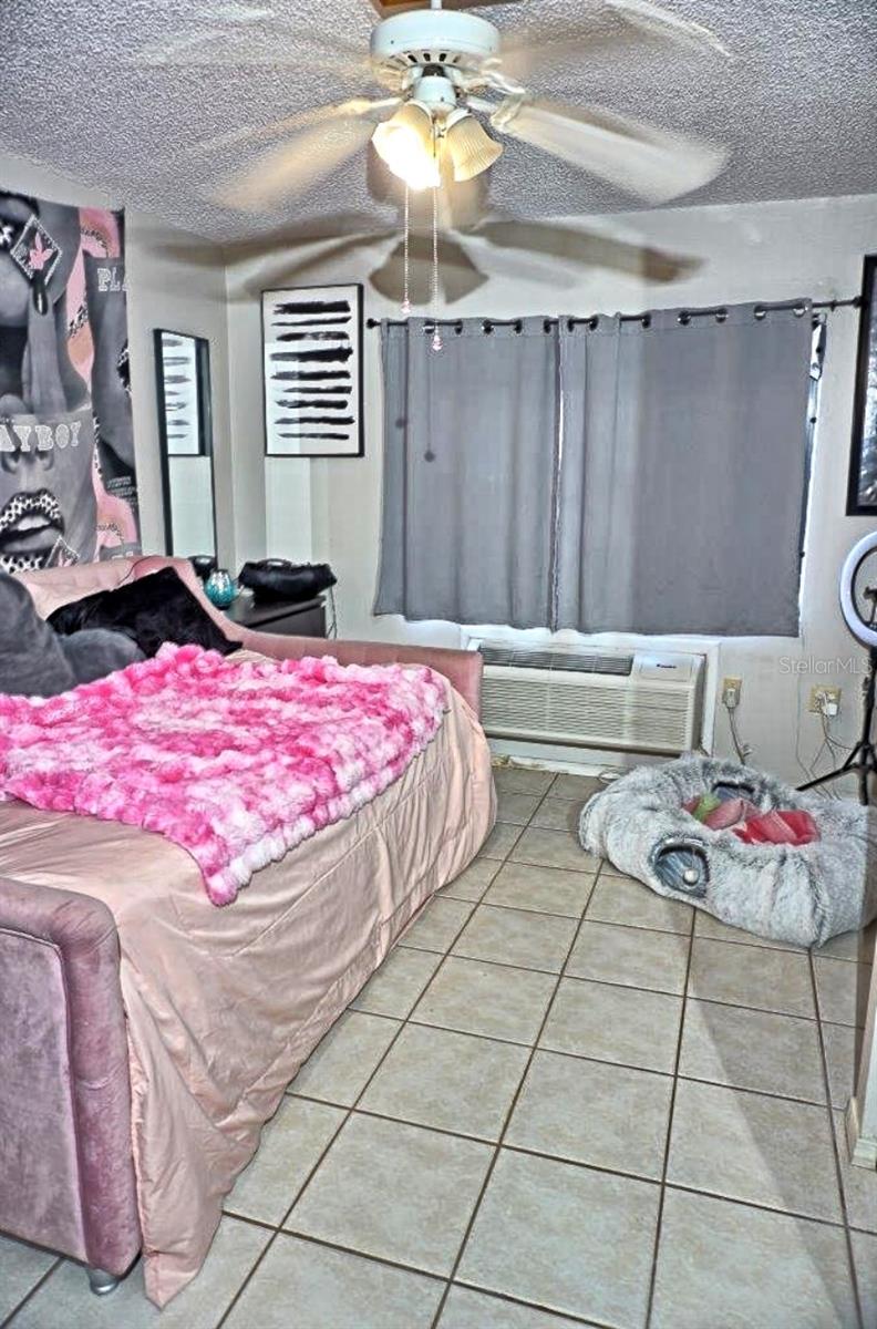 PARADISE LAKES CONDO - Residential