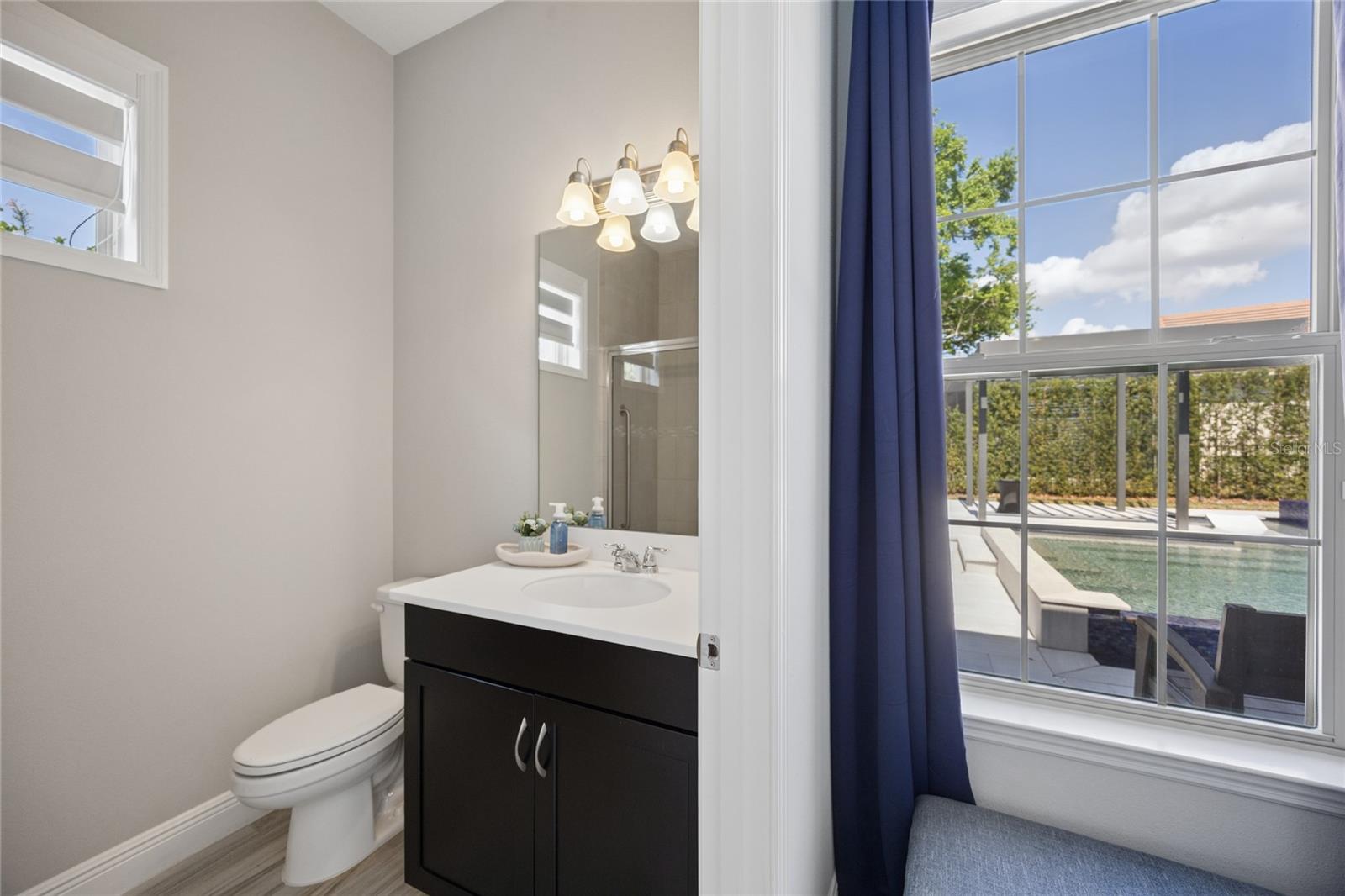 ESTANCIA/WINDERMERE - Residential