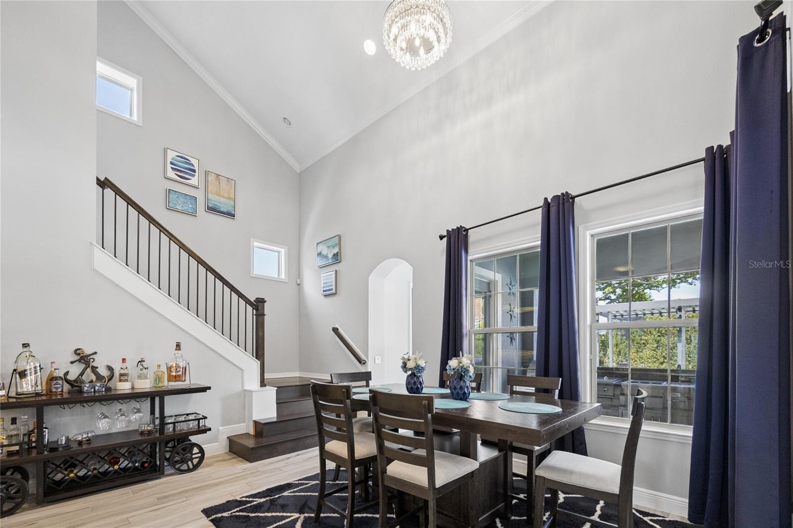 ESTANCIA/WINDERMERE - Residential