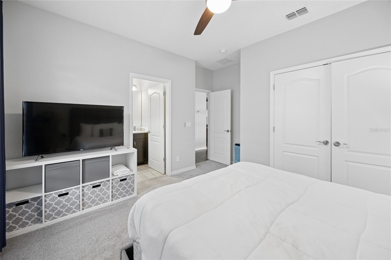 ESTANCIA/WINDERMERE - Residential