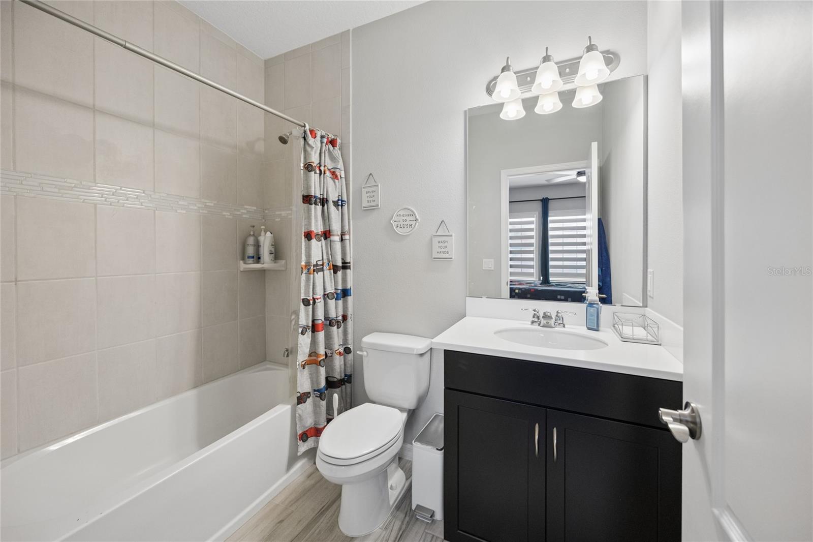 ESTANCIA/WINDERMERE - Residential