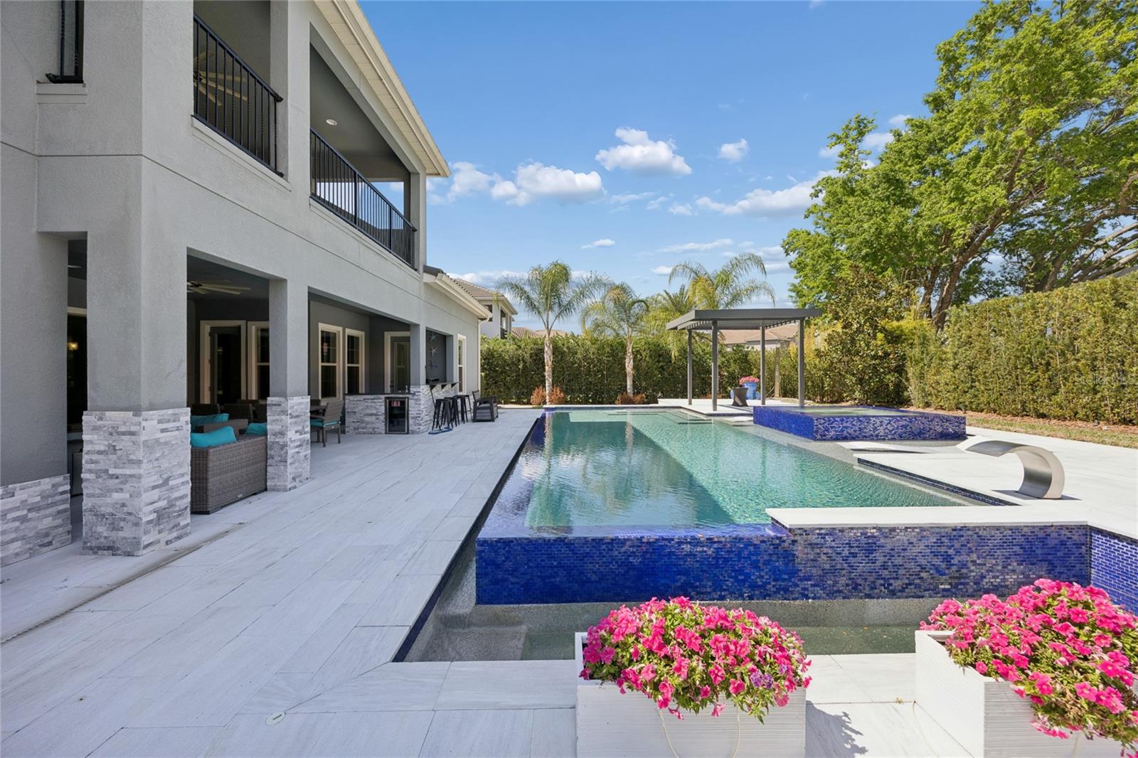 ESTANCIA/WINDERMERE - Residential