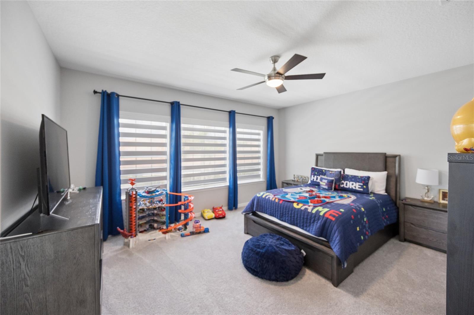 ESTANCIA/WINDERMERE - Residential