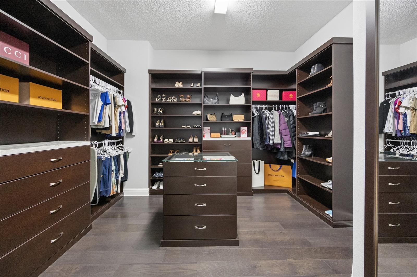 ESTANCIA/WINDERMERE - Residential