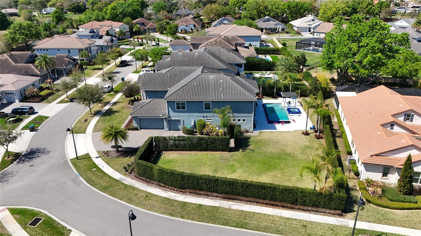 1316 ESTANCIA WOODS LOOP