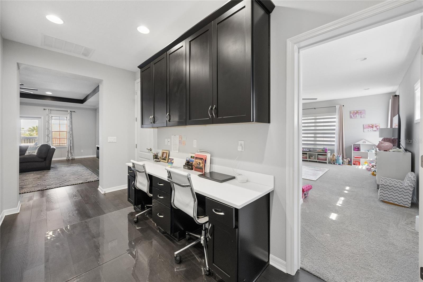 ESTANCIA/WINDERMERE - Residential