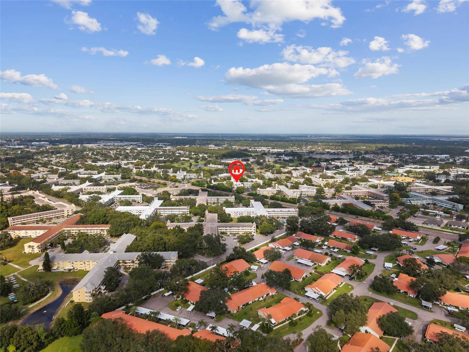 ON TOP OF THE WORLD - Residential