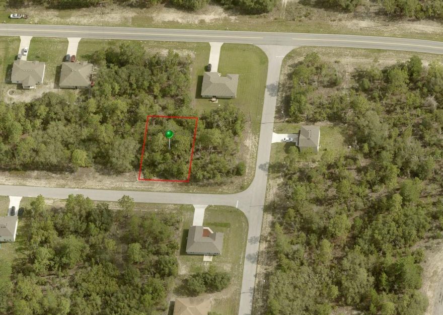 Beautiful homesite on smooth paved road in the growing subdivision of Citrus Springs. Deed restrictions but no HOA fees and all of the homes are well maintained, making Citrus Springs a very desirable and wholesome place to create memories for and with your family. Neighborhood features include close proximity to the famous Withlacoochee State Trail for biking, hiking and great nature walks. Plus, a library, community center for social events, lighted tennis courts and a park w/Softball Field. The golf course includes a restaurant, putting greens and driving range for hours of relaxing fun. It is conveniently located just minutes from boating, fishing, diving, beautiful freshwater springs, restaurants, shopping, medical services, supermarkets and more! Ask List agent for highly recommend Citrus Springs builder.