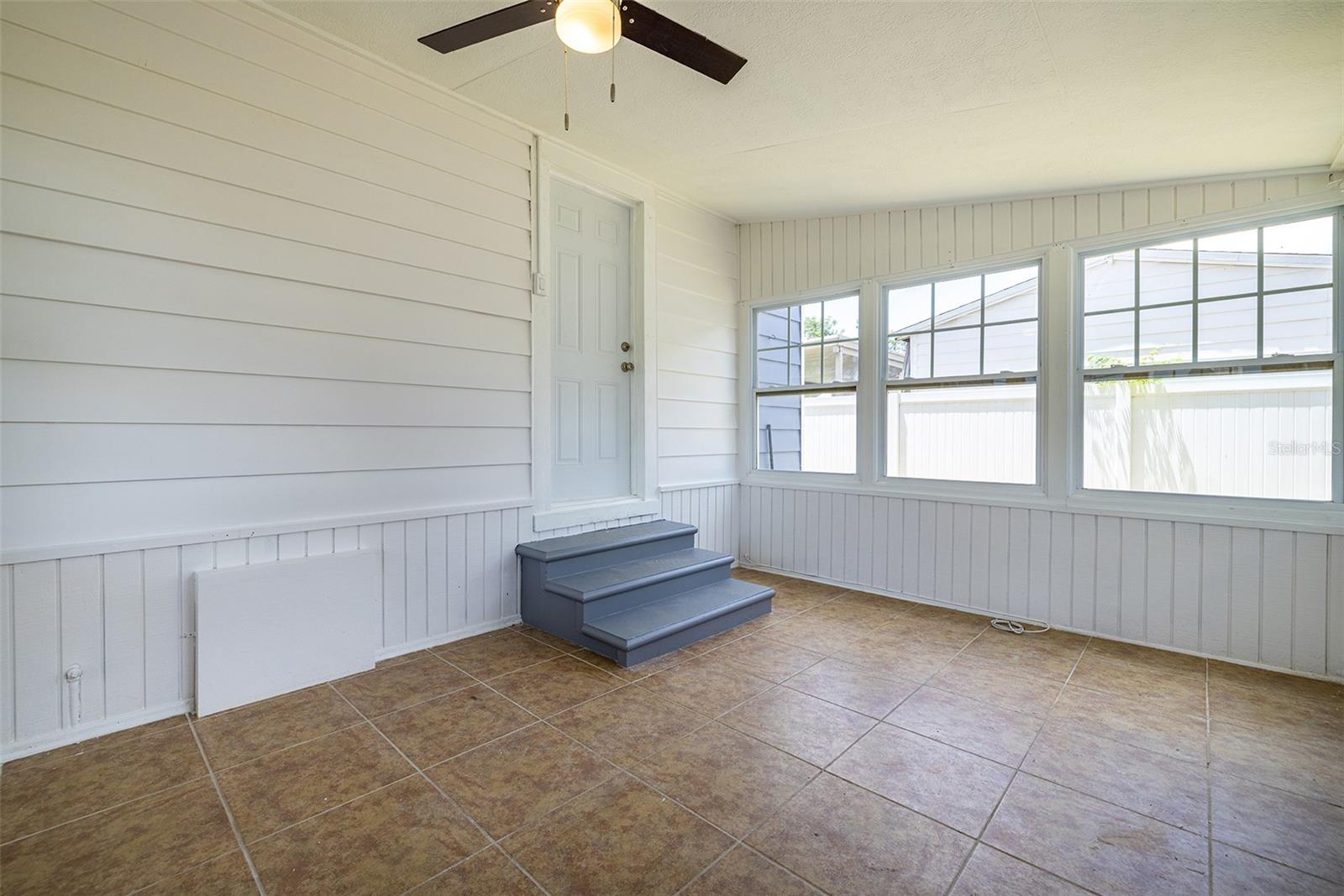 RIVERSIDE NORTH - Residential