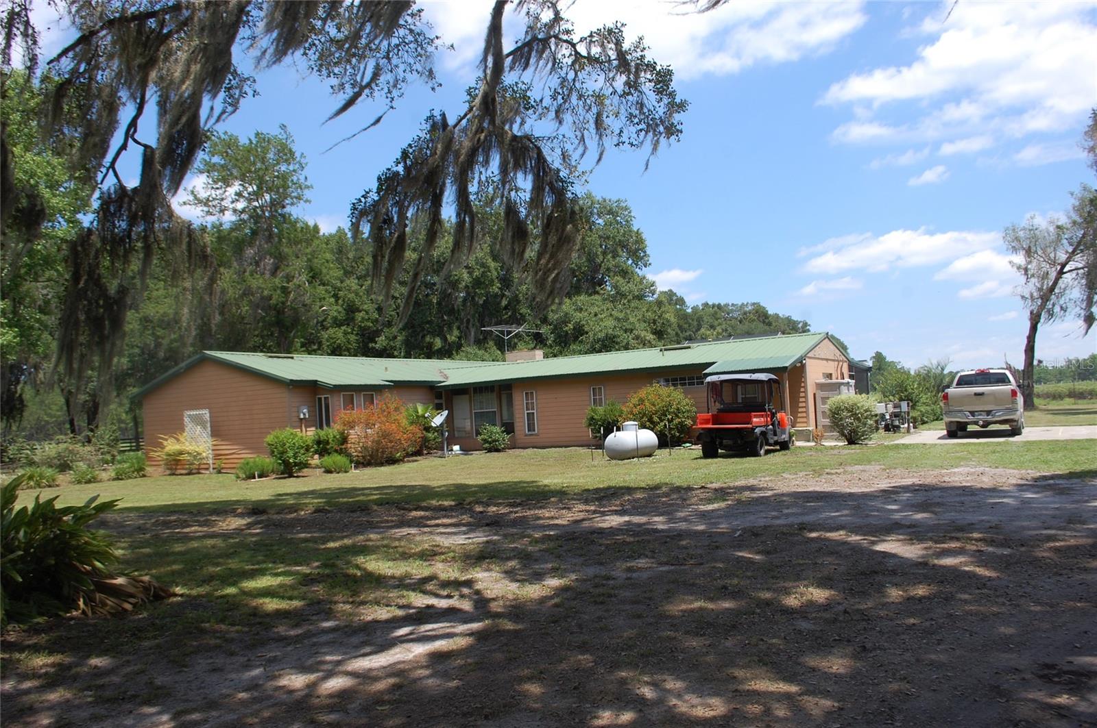 LOCHLOSSA FARMS - Residential