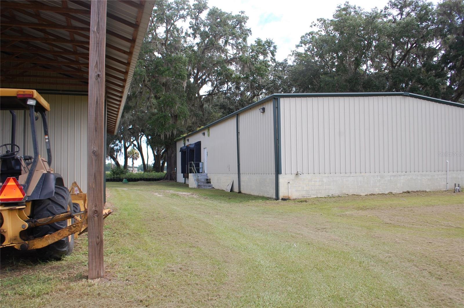 LOCHLOSSA FARMS - Residential