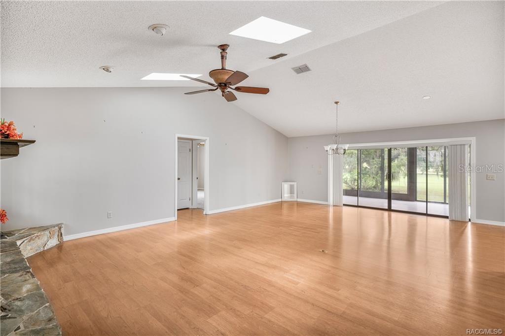 INVERNESS GOLF & COUNTRY CLUB ESTATES - Residential