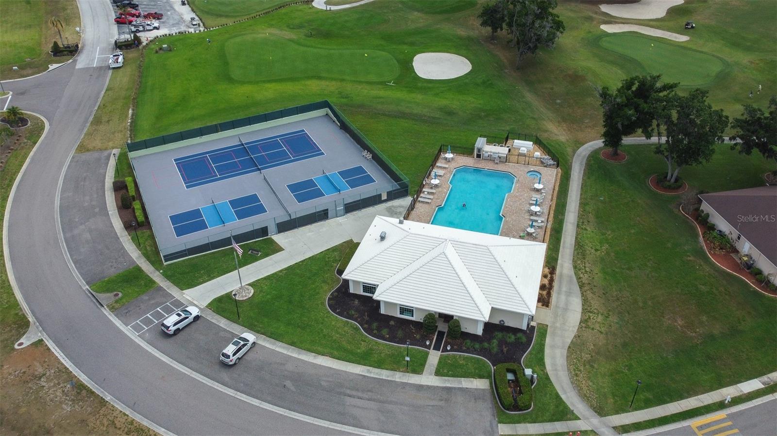 HUNTINGTON HILLS - Residential