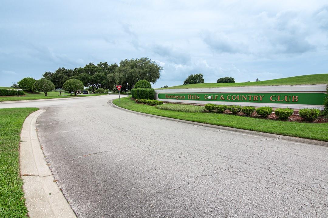 HUNTINGTON HILLS - Residential