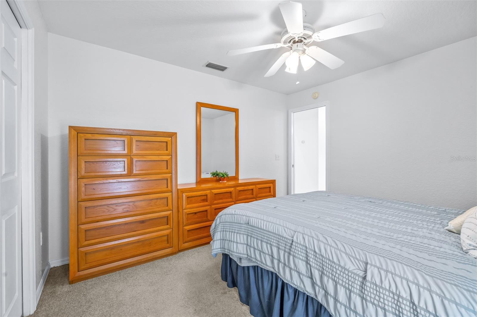 HUNTINGTON HILLS - Residential
