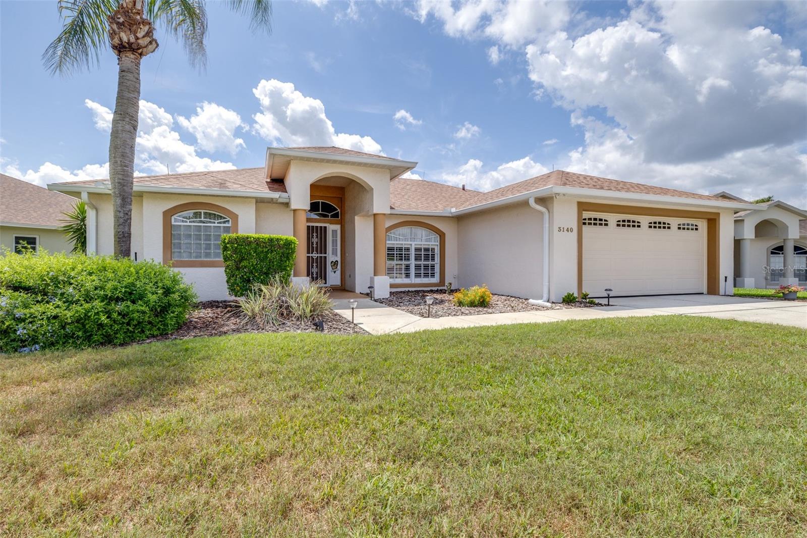 HUNTINGTON HILLS - Residential