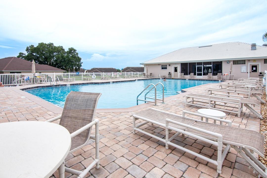 HUNTINGTON HILLS - Residential