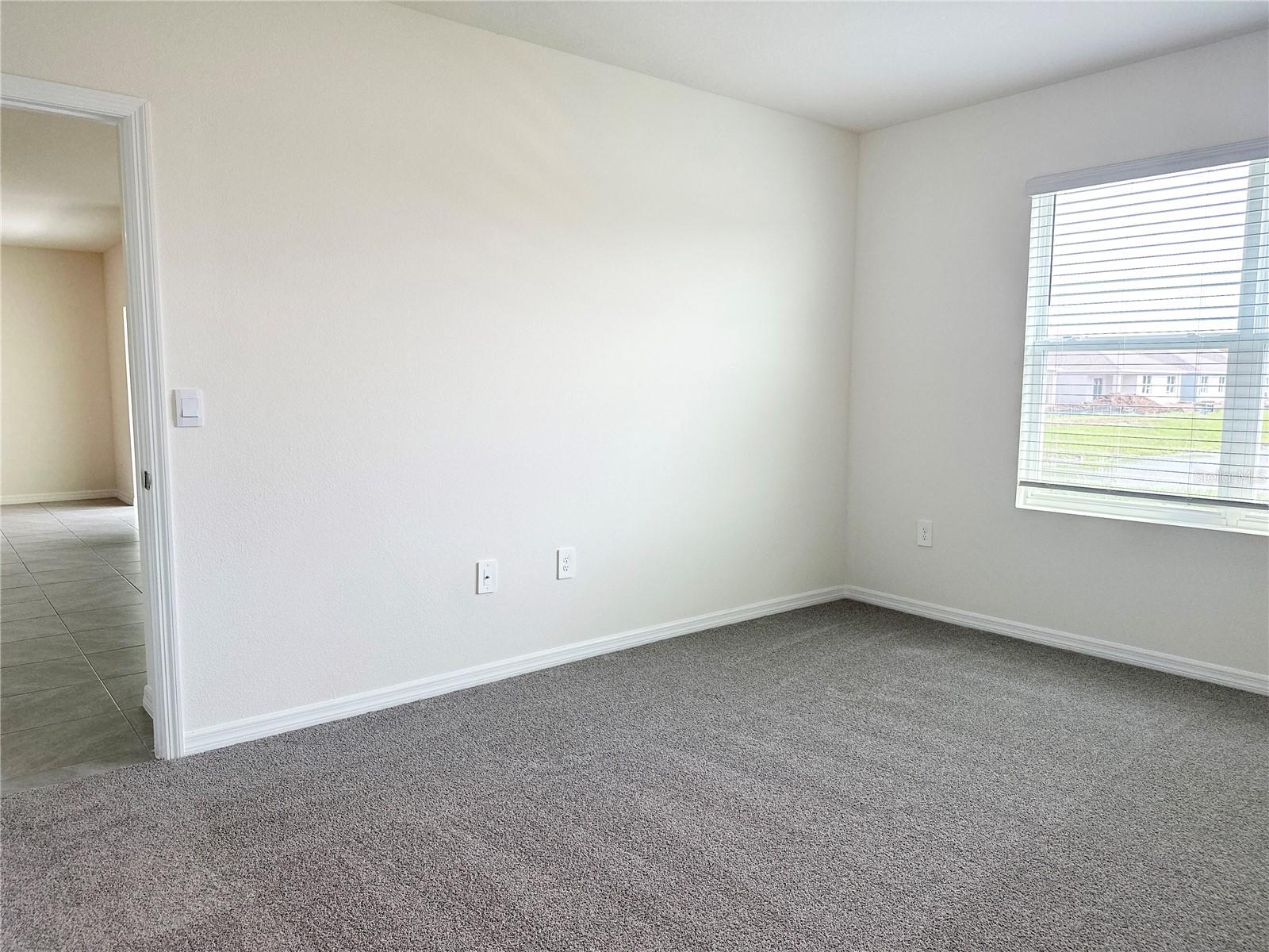 LWD RANCH SOLERA PH 1A & 1B --- PRELIM (4625) - Residential Lease