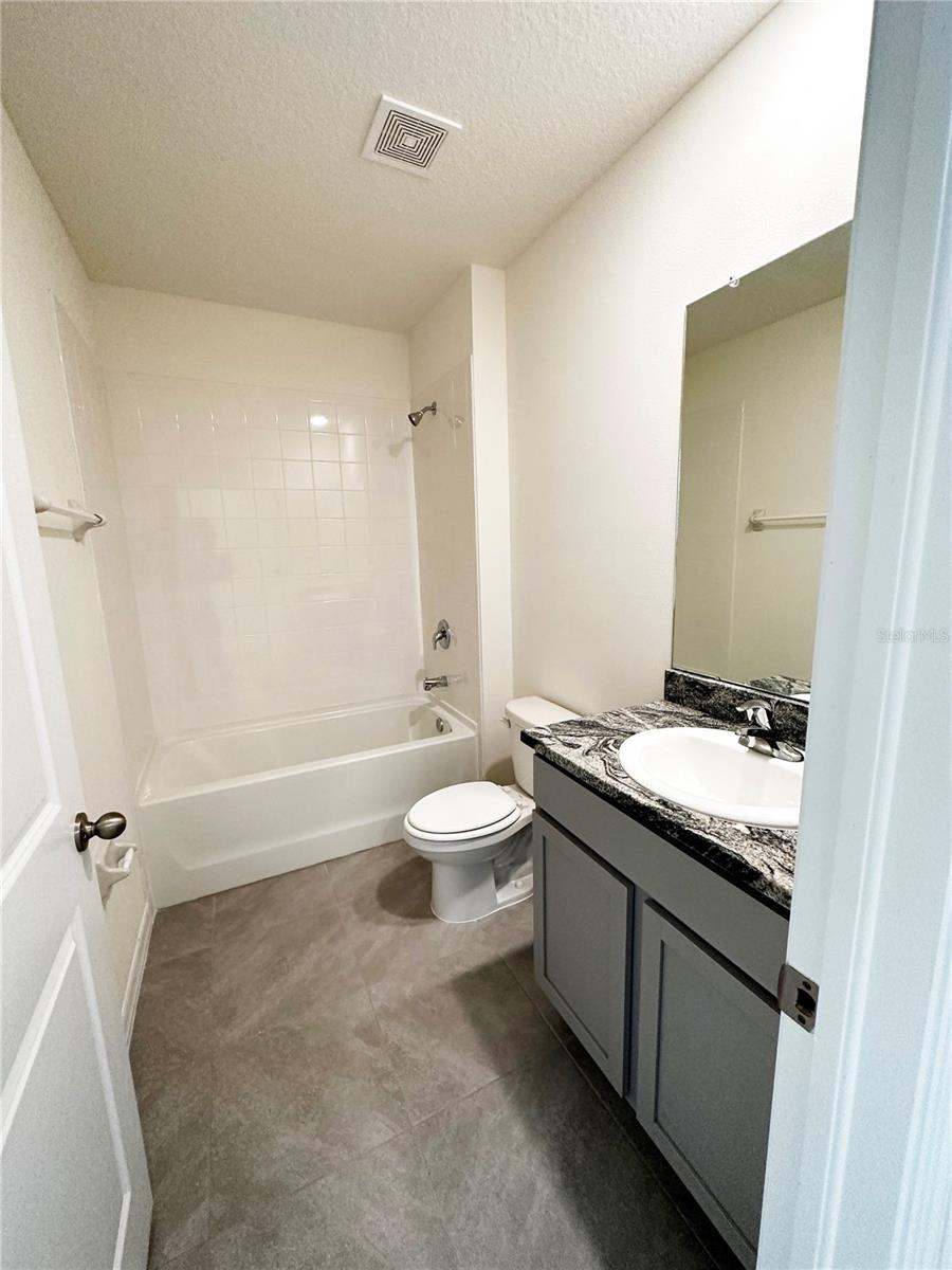 LWD RANCH SOLERA PH 1A & 1B --- PRELIM (4625) - Residential Lease