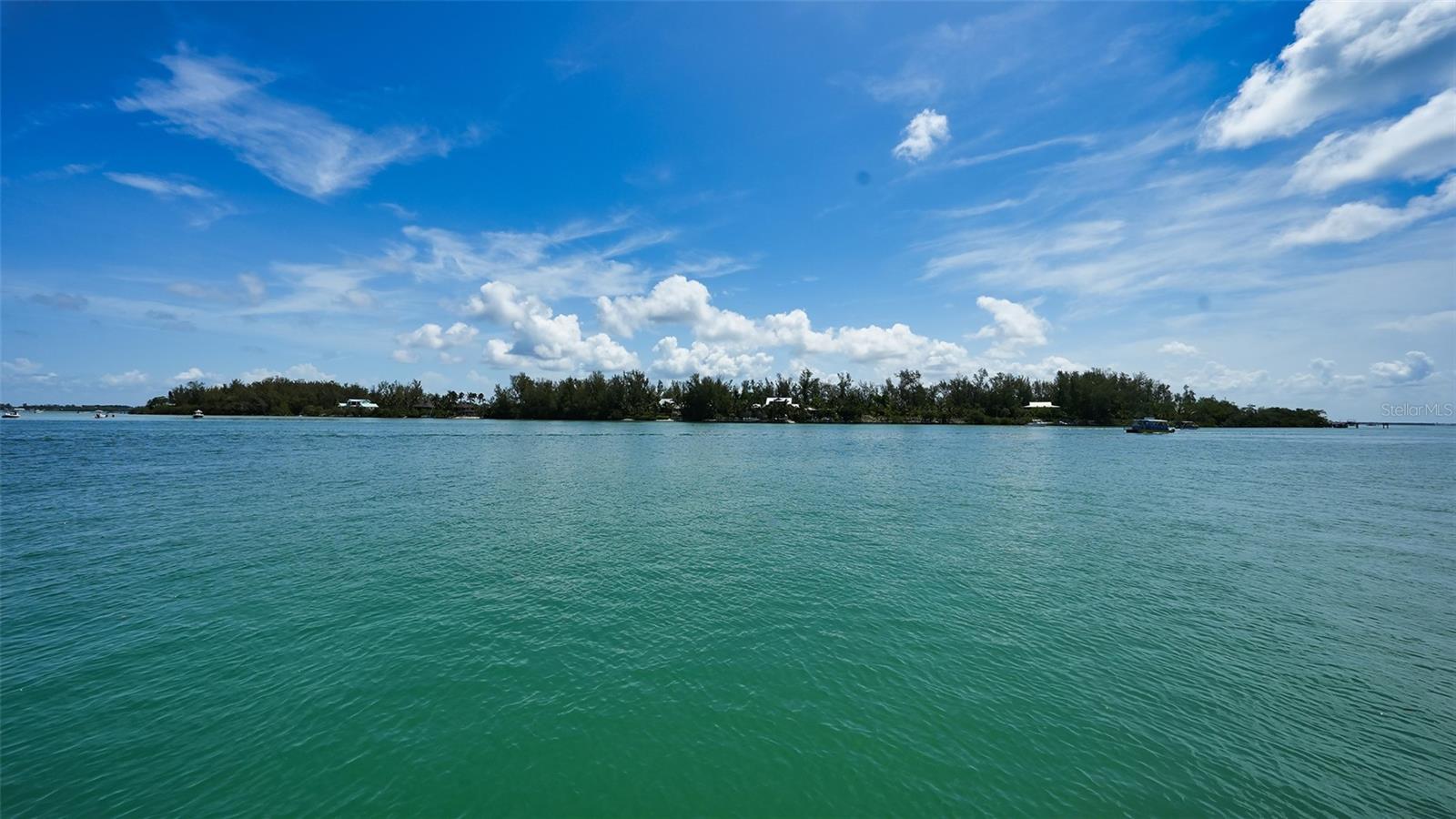 LONGBEACH ON LONGBOAT KEY - Residential