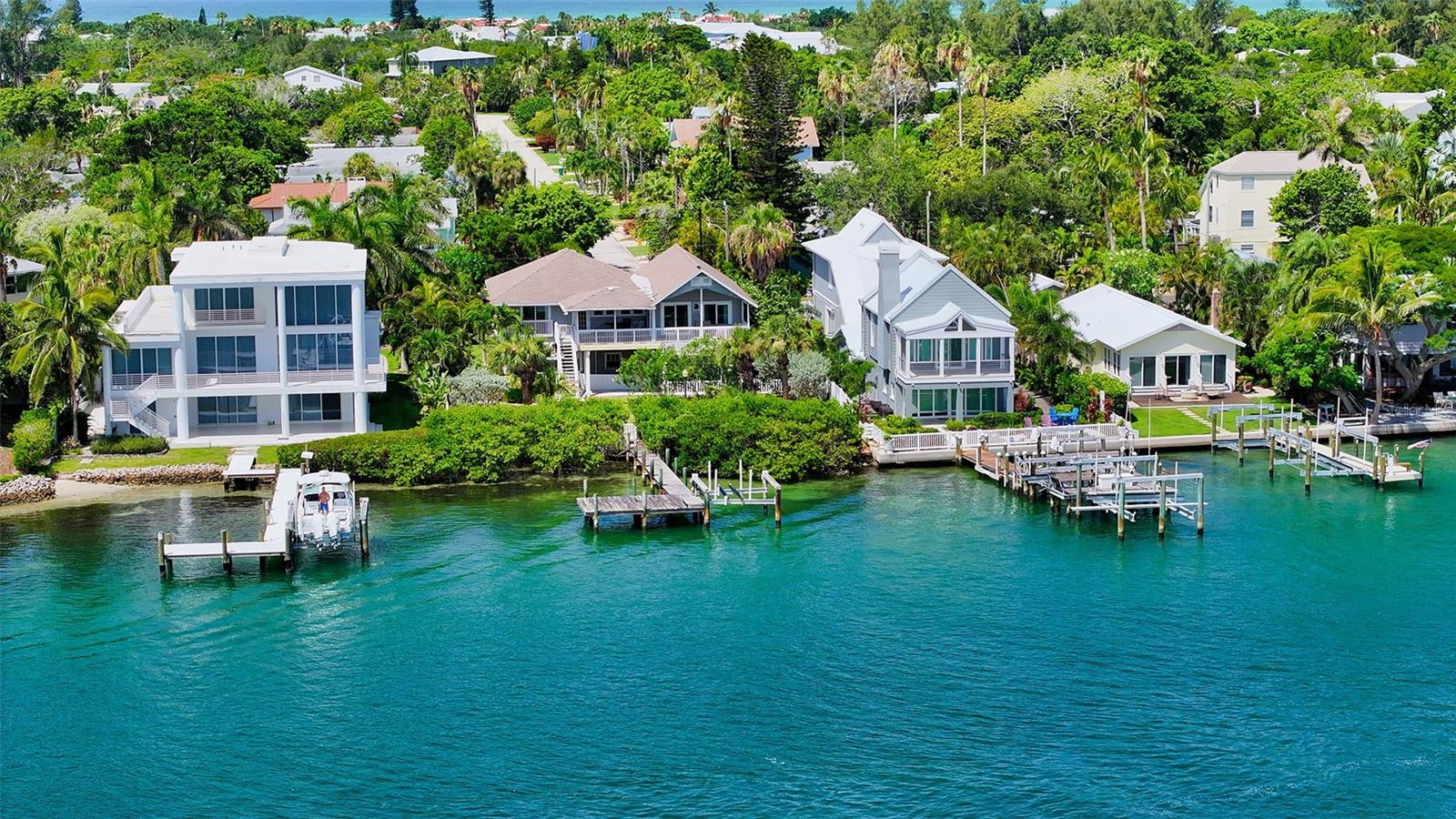 LONGBEACH ON LONGBOAT KEY - Residential